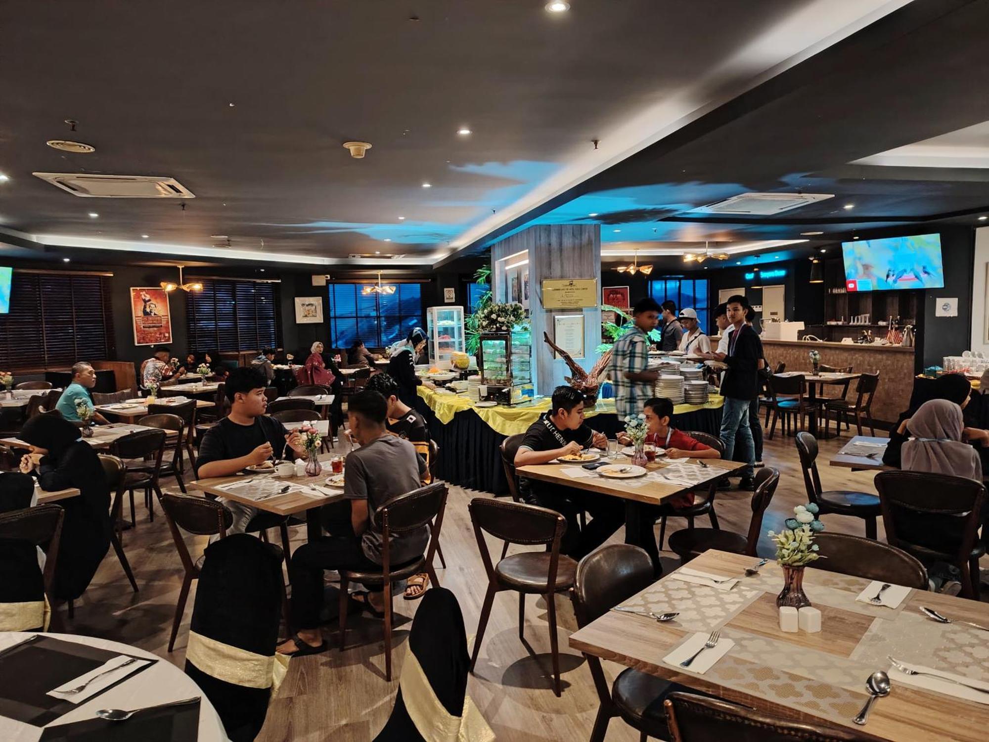 โรงแรมคอปทาวน์ Edc กัวลาลัมเปอร์ ภายนอก รูปภาพ